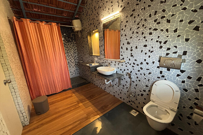 Dhara_7